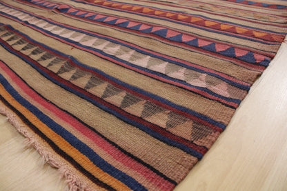 Handwoven Turkish Vintage Kilim (5'5" x 10'3")