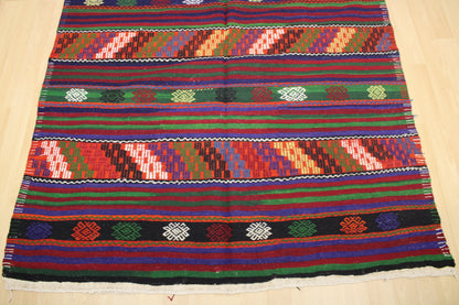 Handwoven Turkish Vintage Kilim (5'9" x 10'8")