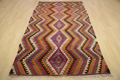 Handwoven Turkish Vintage Kilim (4'11" x 9'6")