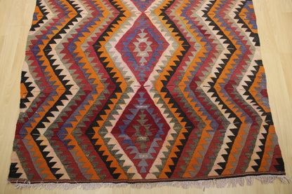 Handwoven Turkish Vintage Kilim (4'11" x 9'6")