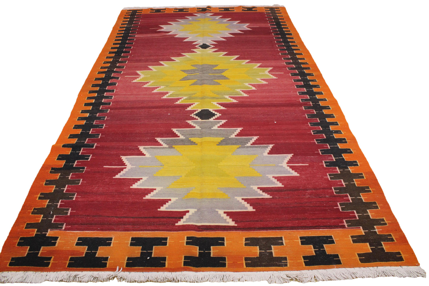 Handwoven Turkish Vintage Kilim (5'2" x 9'9")