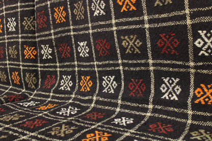 Handwoven Turkish Vintage Kilim (5'2" x 8'6")