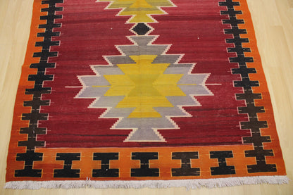 Handwoven Turkish Vintage Kilim (5'2" x 9'9")