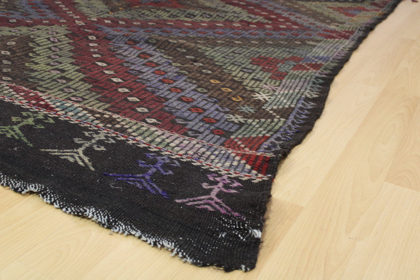 Handwoven Turkish Vintage Kilim (6'2" x 9'2")