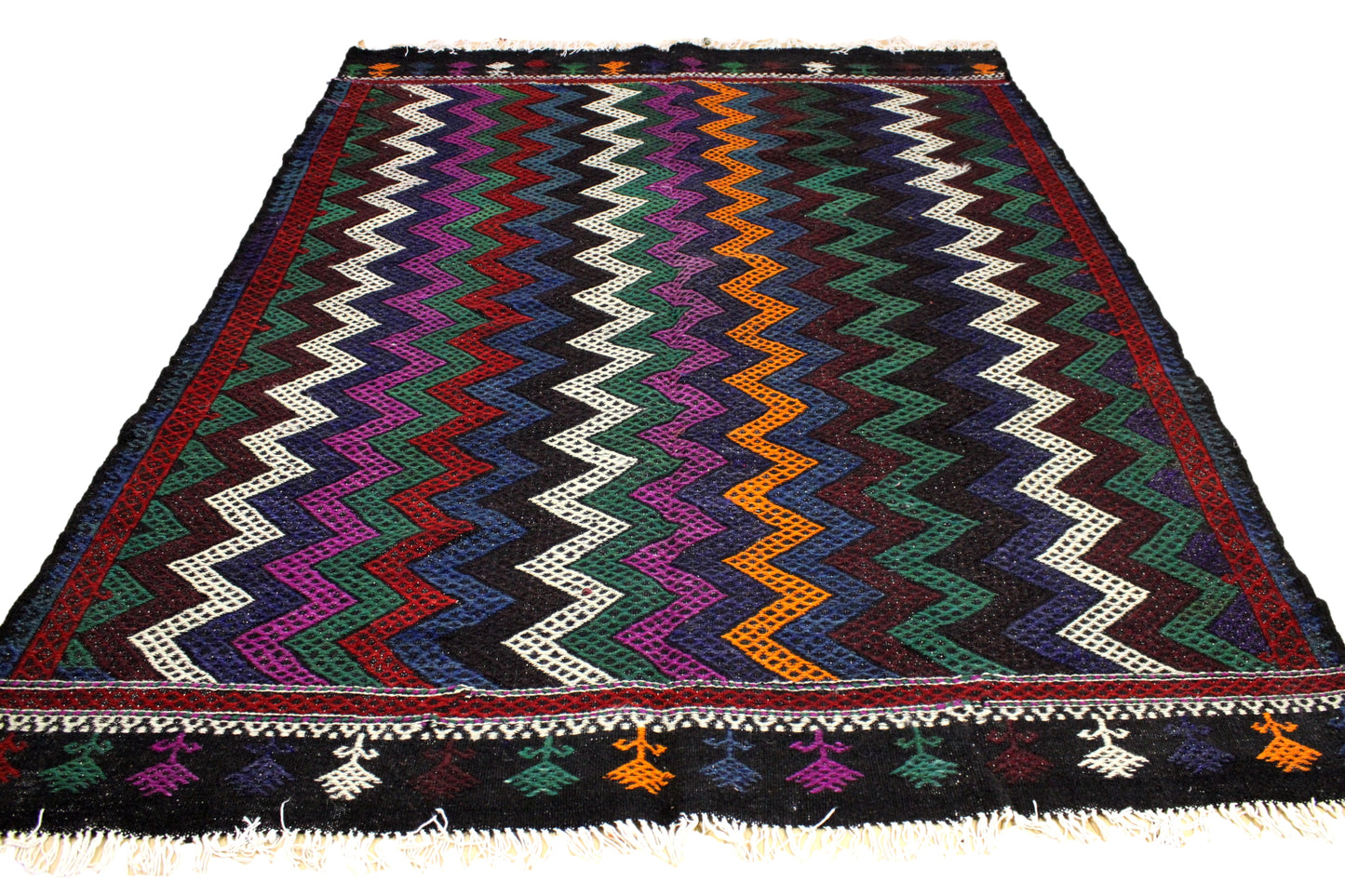 Handwoven Turkish Vintage Kilim (6'10" x 8'12")