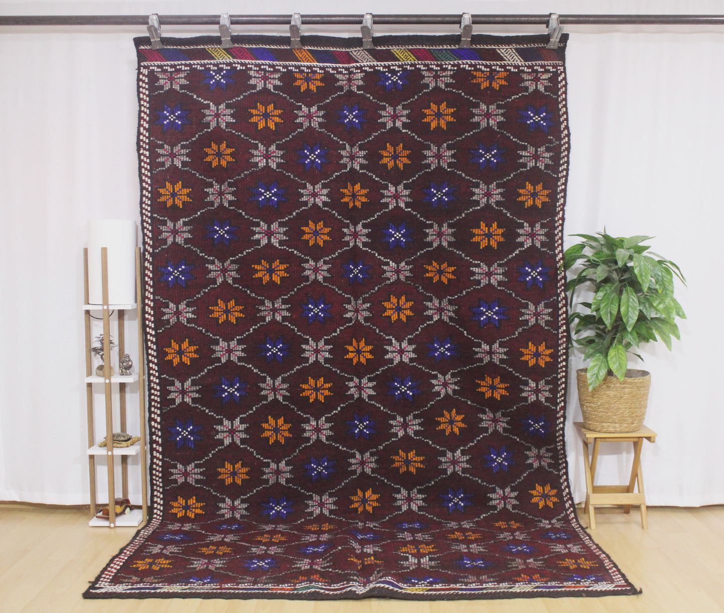 Handwoven Turkish Vintage Kilim (6'3" x 10'2")