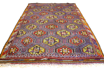 Handwoven Turkish Vintage Kilim (6'12" x 10'2")