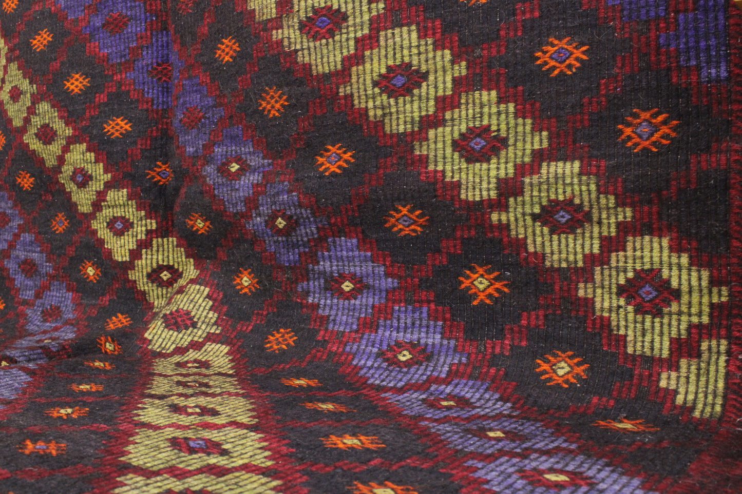 Handwoven Turkish Vintage Kilim (7'3" x 11'9")