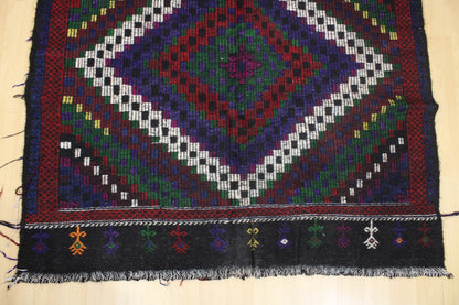 Handwoven Turkish Vintage Kilim (4'11" x 8'10")