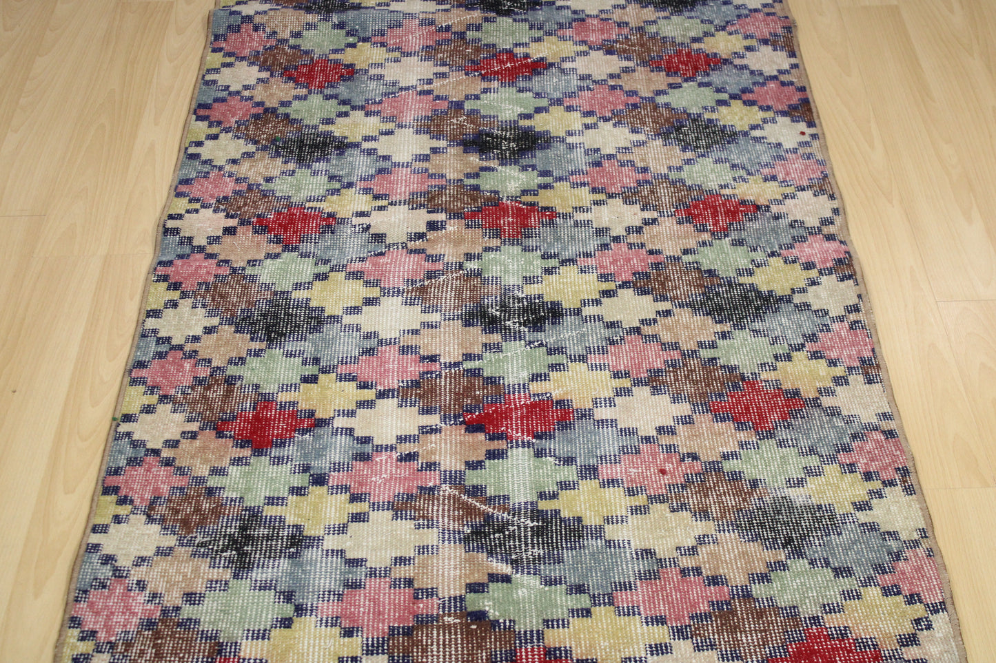 Hand-Knotted Vintage Turkish Rug (2'12" x 6'5")