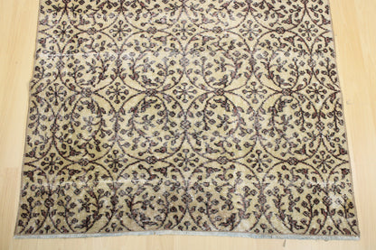 Hand-Knotted Vintage Turkish Rug (3'12" x 7'5")