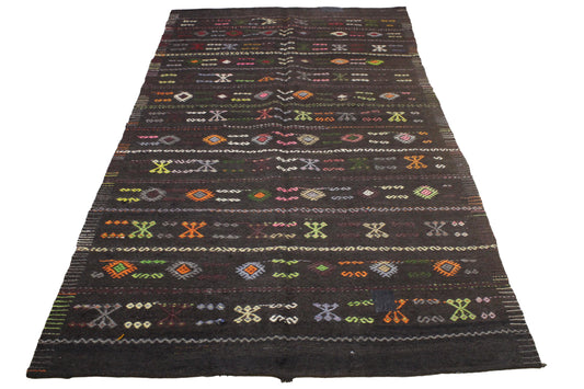 Handwoven Turkish Vintage Kilim (5'8" x 10'11")