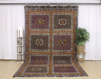 Handwoven Turkish Vintage Kilim (6'5" x 11'10")