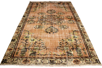 Hand-Knotted Vintage Turkish Rug (5'9" x 9'6")