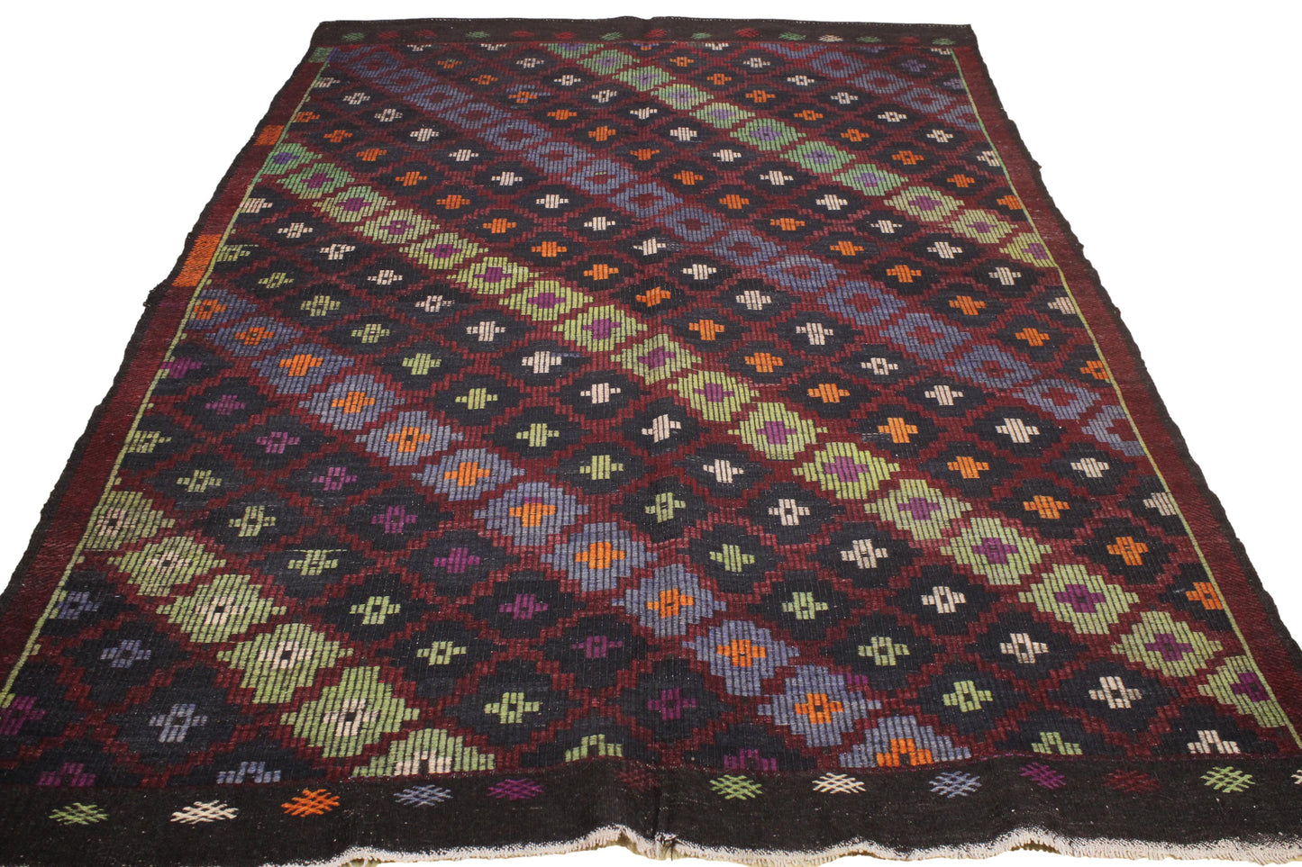 Handwoven Turkish Vintage Kilim (7'8" x 11'2")