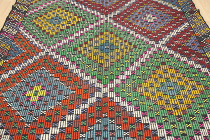 Handwoven Turkish Vintage Kilim (6'6" x 10'11")