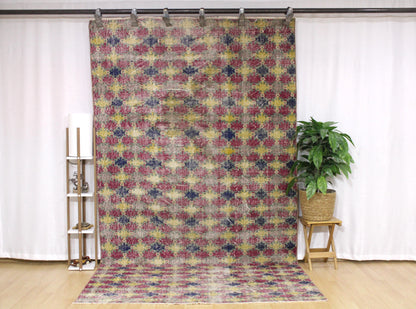 Hand-Knotted Vintage Turkish Rug (5'8" x 10'5")