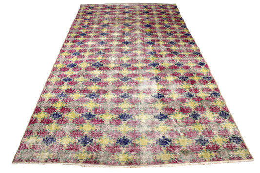 Hand-Knotted Vintage Turkish Rug (5'8" x 10'5")