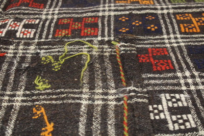 Handwoven Turkish Vintage Kilim (4'11" x 8'6")