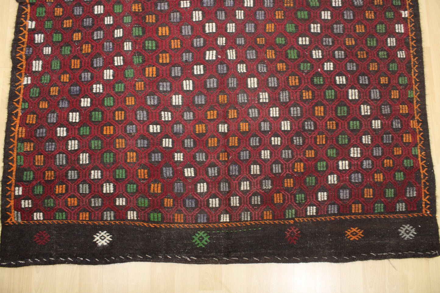 Handwoven Turkish Vintage Kilim (5'12" x 10'11")