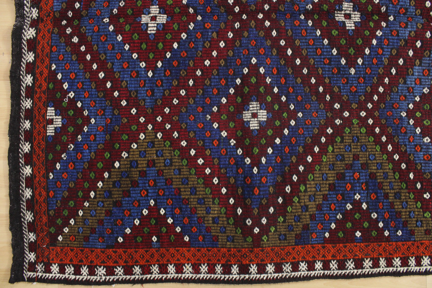 Handwoven Turkish Vintage Kilim (6'0" x 11'8")