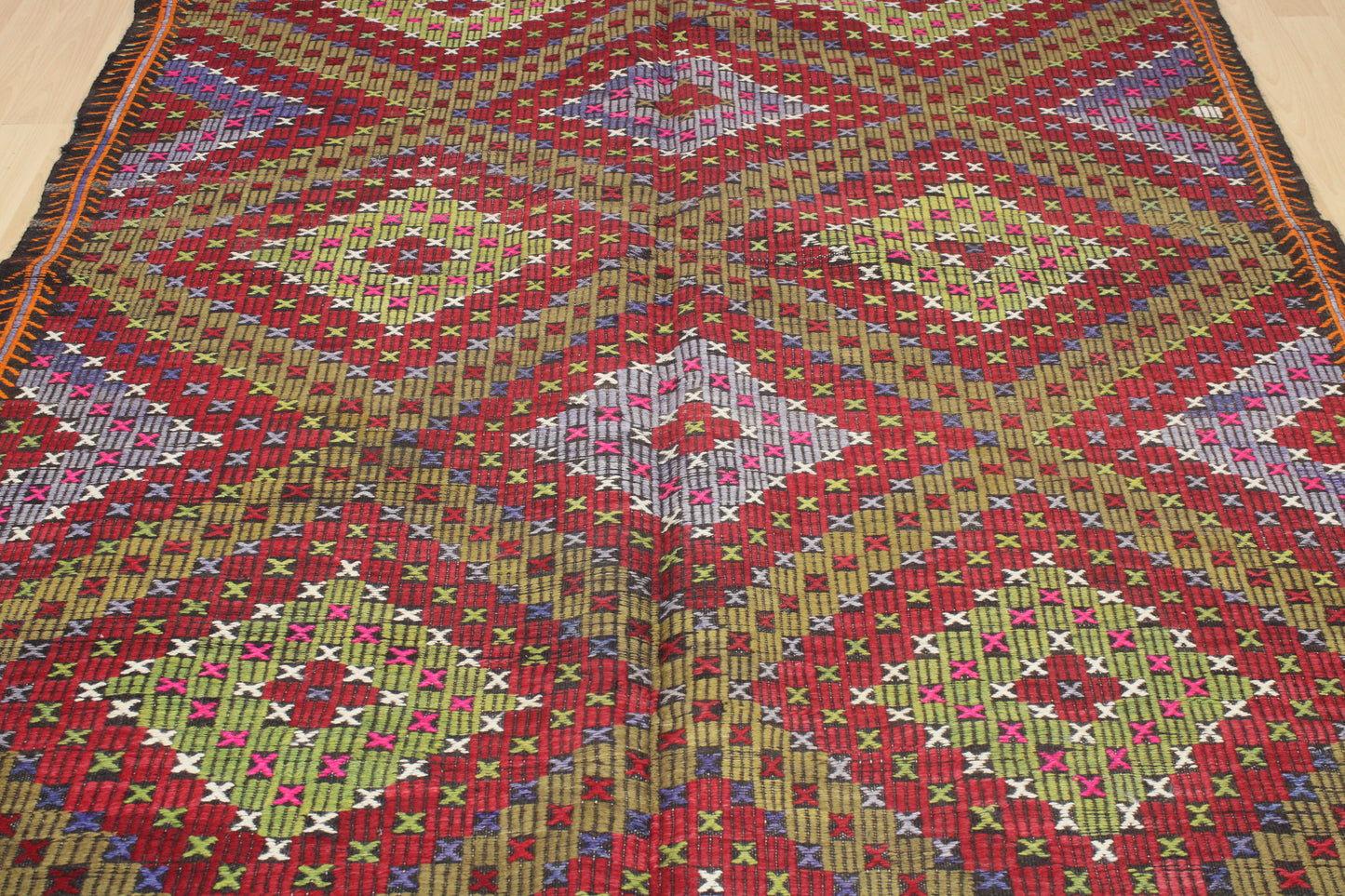 Handwoven Turkish Vintage Kilim (5'11" x 10'10")