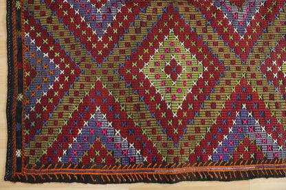 Handwoven Turkish Vintage Kilim (5'11" x 10'10")