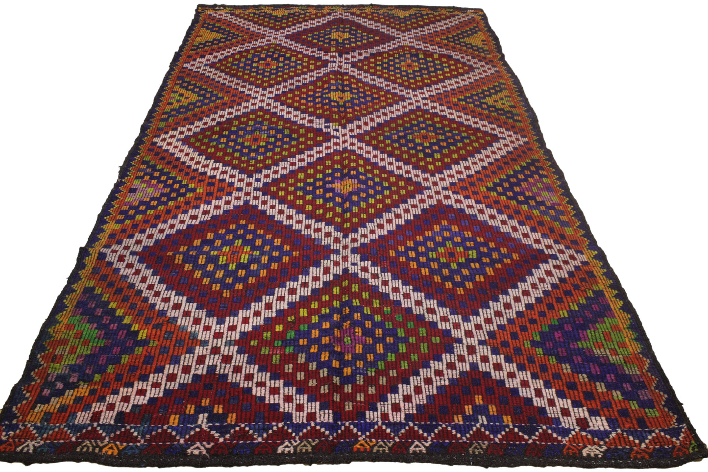 Handwoven Turkish Vintage Kilim (6'3" x 10'8")