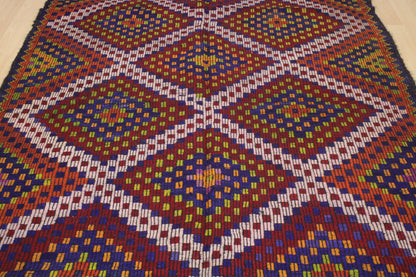 Handwoven Turkish Vintage Kilim (6'3" x 10'8")