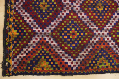 Handwoven Turkish Vintage Kilim (6'3" x 10'8")