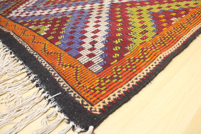 Handwoven Turkish Vintage Kilim (6'3" x 12'2")