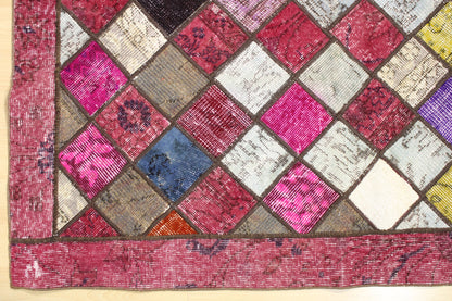 Hand-Knotted Patchwork Turkish Rug (2'12" x 4'7")