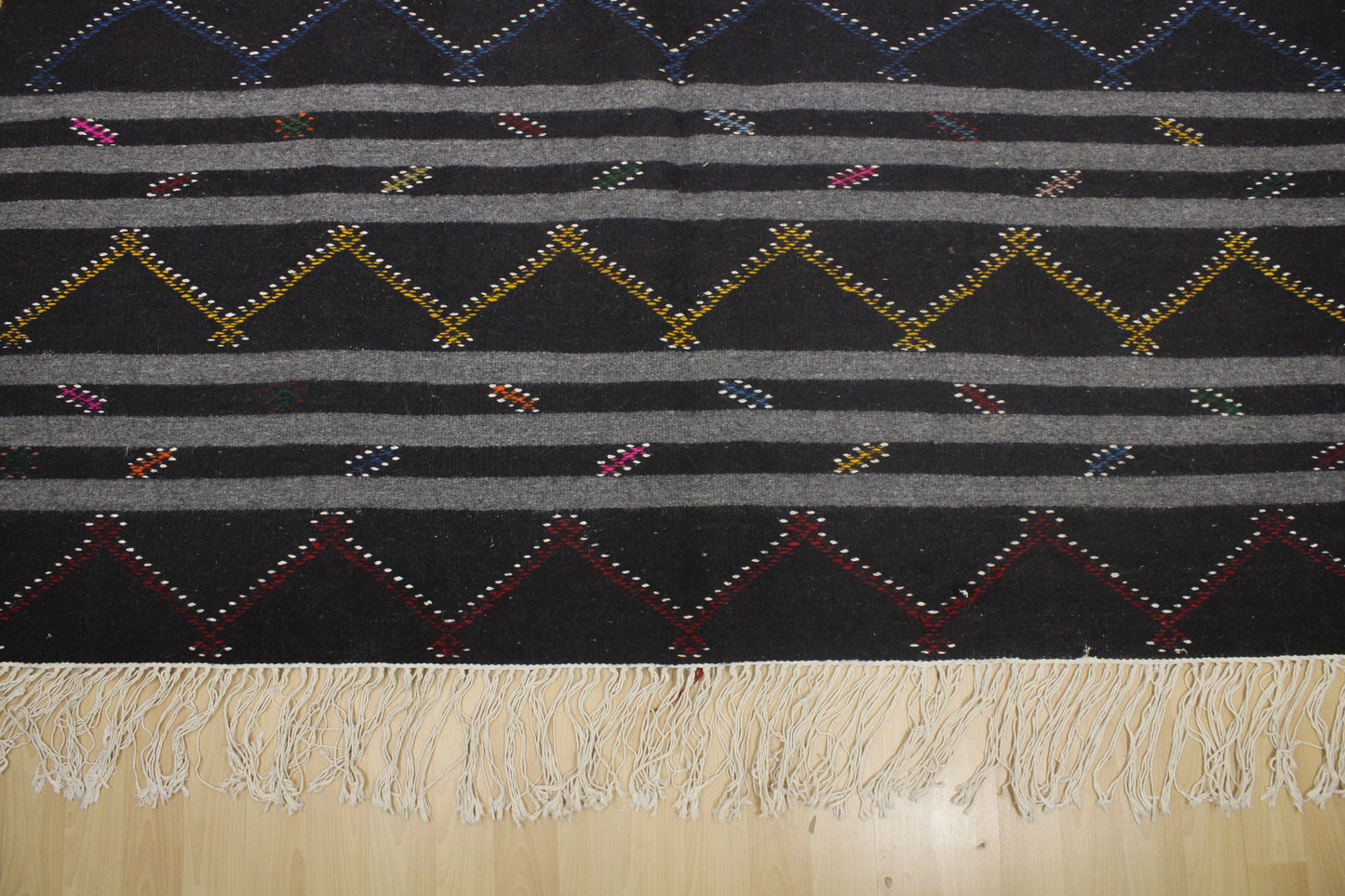 Handwoven Turkish Vintage Kilim (8'1" x 13'3")