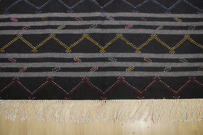 Handwoven Turkish Vintage Kilim (8'1" x 13'3")