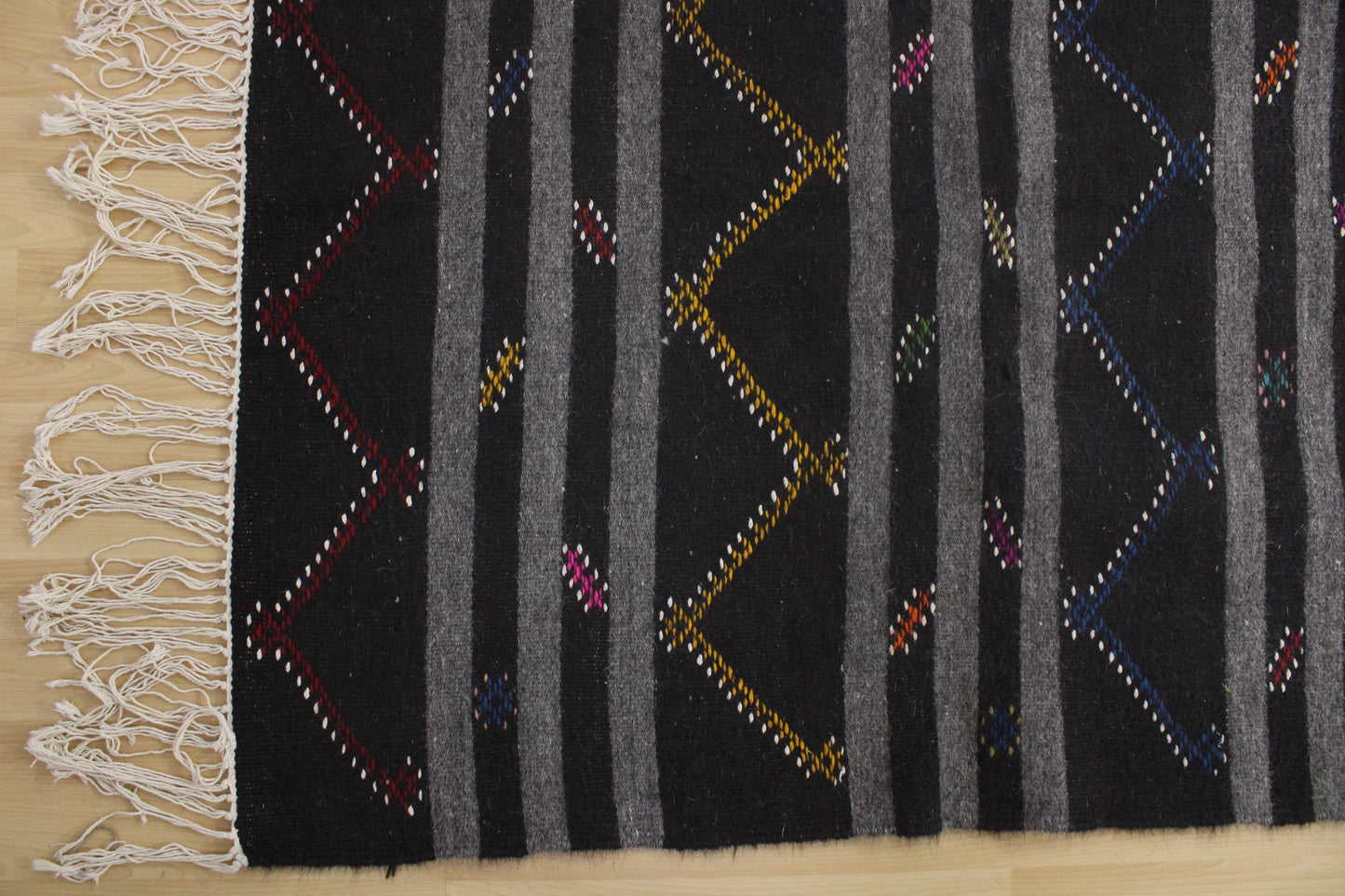 Handwoven Turkish Vintage Kilim (8'1" x 13'3")