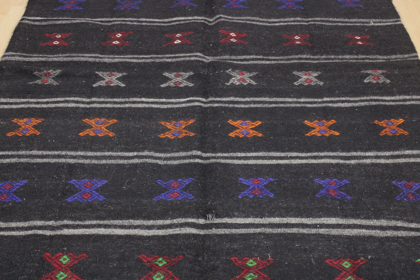 Handwoven Turkish Vintage Kilim (5'7" x 12'4")