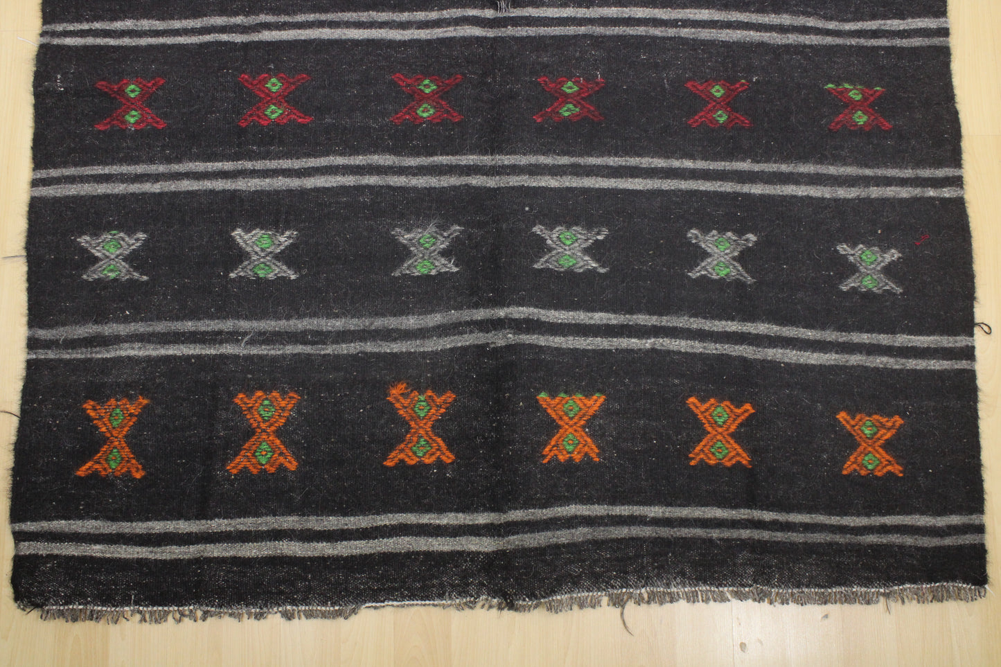 Handwoven Turkish Vintage Kilim (5'7" x 12'4")