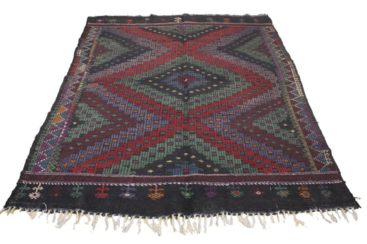 Handwoven Turkish Vintage Kilim (6'3" x 8'6")