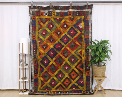 Handwoven Turkish Vintage Kilim (4'11" x 7'7")