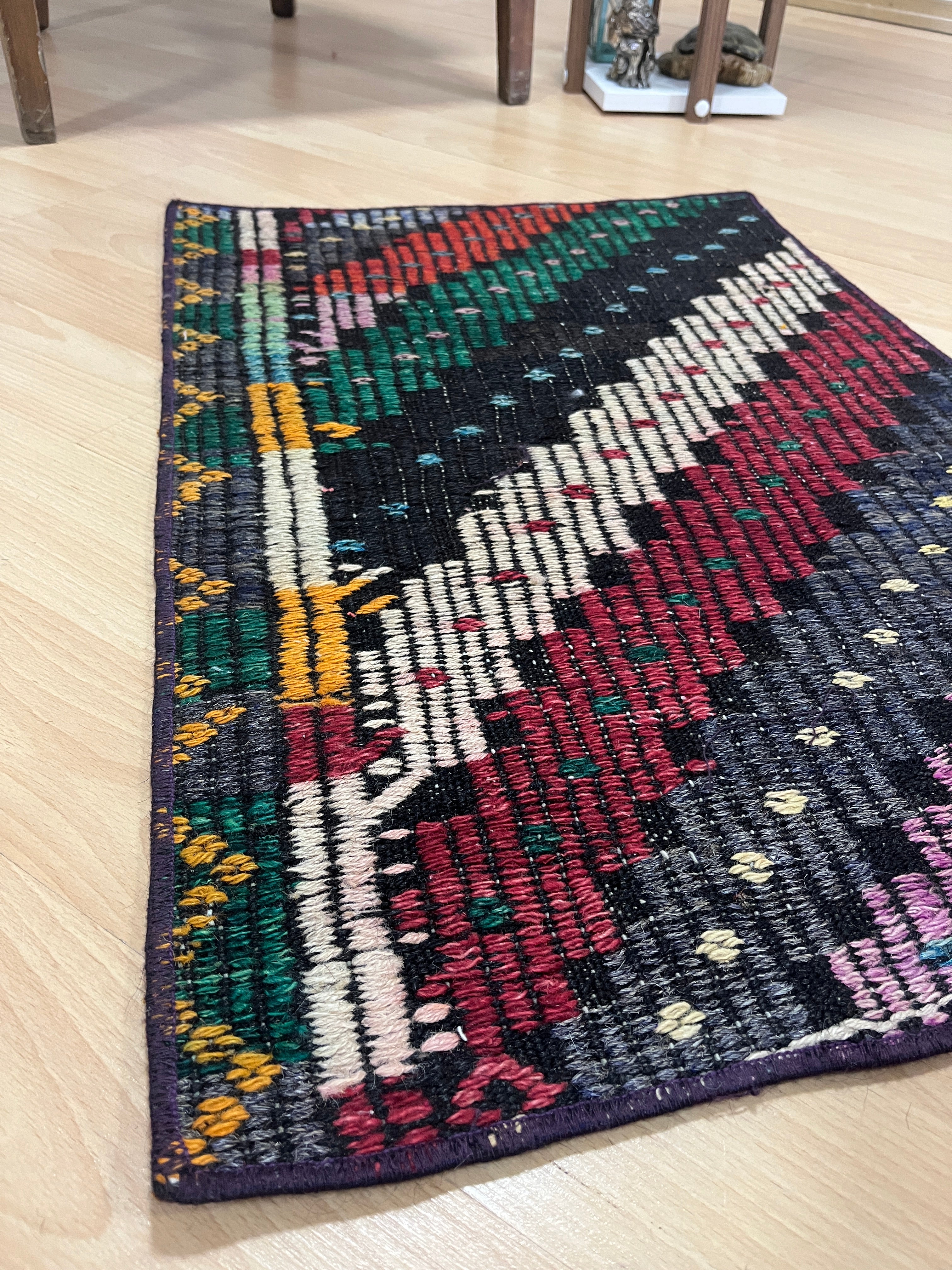 El Dokuma Anadolu Kök Boya Yün Kilim