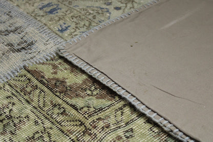 Hand-Knotted Patchwork Turkish Rug (3'12" x 5'11")