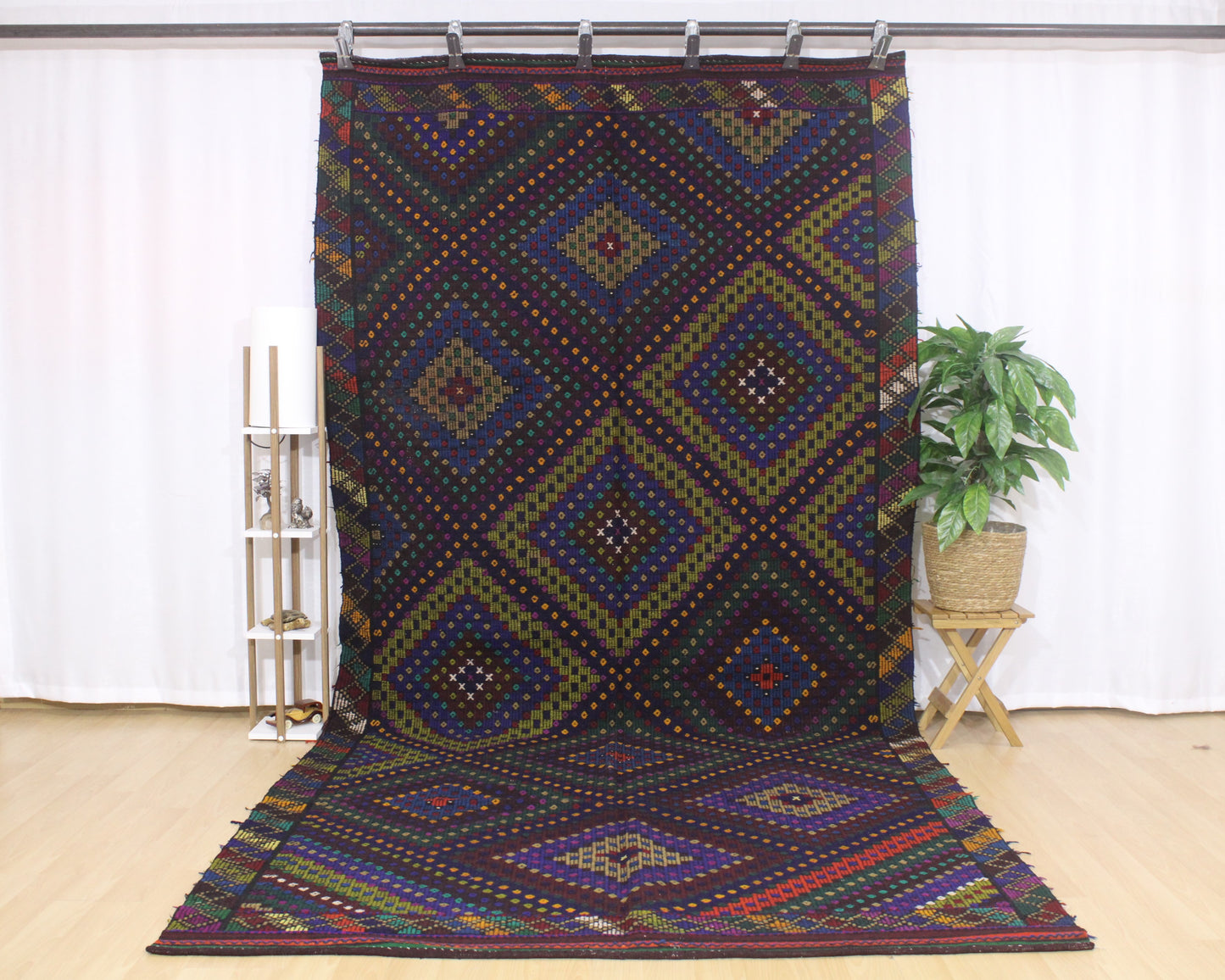 Handwoven Turkish Vintage Kilim (6'0" x 12'6")