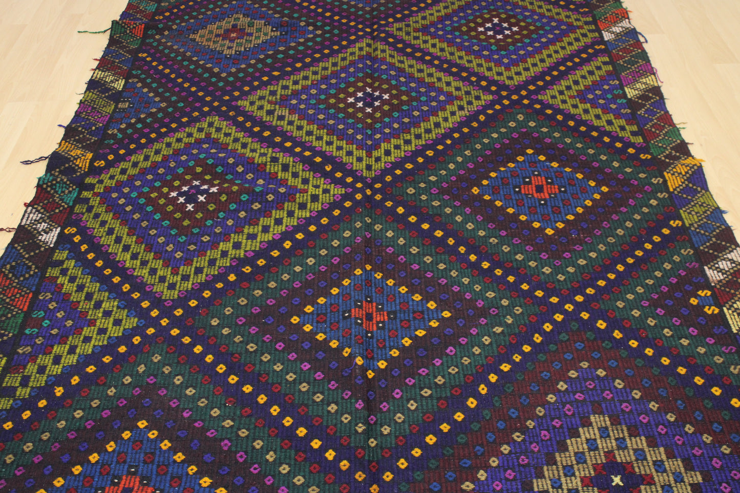 Handwoven Turkish Vintage Kilim (6'0" x 12'6")