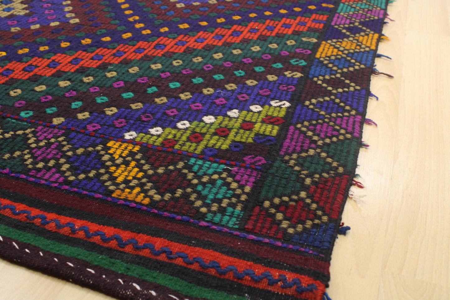 Handwoven Turkish Vintage Kilim (6'0" x 12'6")