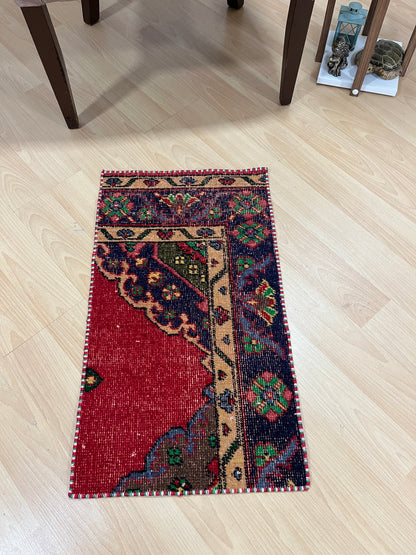 Hand-Knotted Vintage Turkish Rug (1'4" x 2'4")