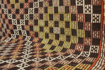 Handwoven Turkish Vintage Kilim (6'9" x 8'10")