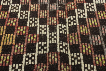 Handwoven Turkish Vintage Kilim (6'9" x 8'10")