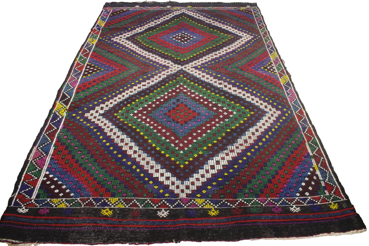 Handwoven Turkish Vintage Kilim (6'6" x 10'9")