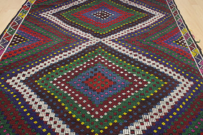 Handwoven Turkish Vintage Kilim (6'6" x 10'9")