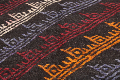 Handwoven Turkish Vintage Kilim (4'12" x 10'10")